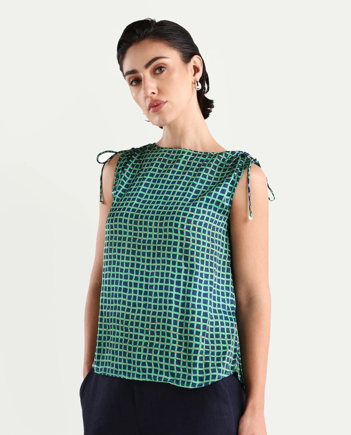 Rareism Women's Blaze Green Polyester Boat Neck Geometric Print Sleeveless Regular Fit Top