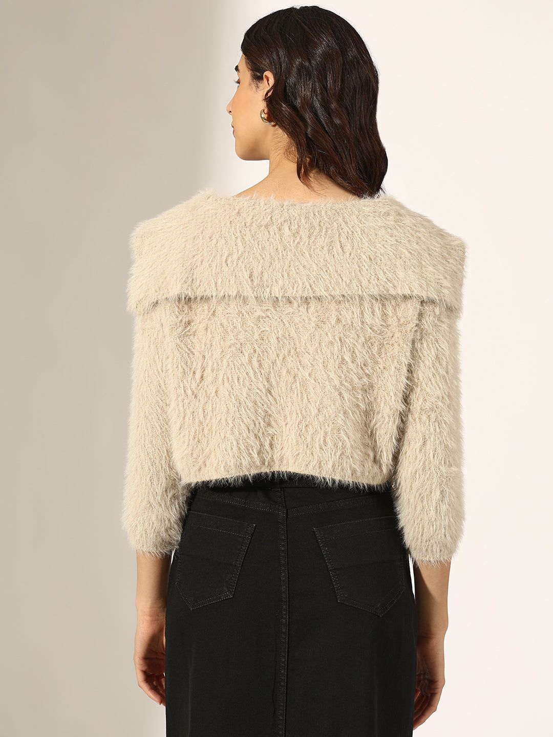 Women's Textured Beige Fuzzy Knit Button-Up Crop Top