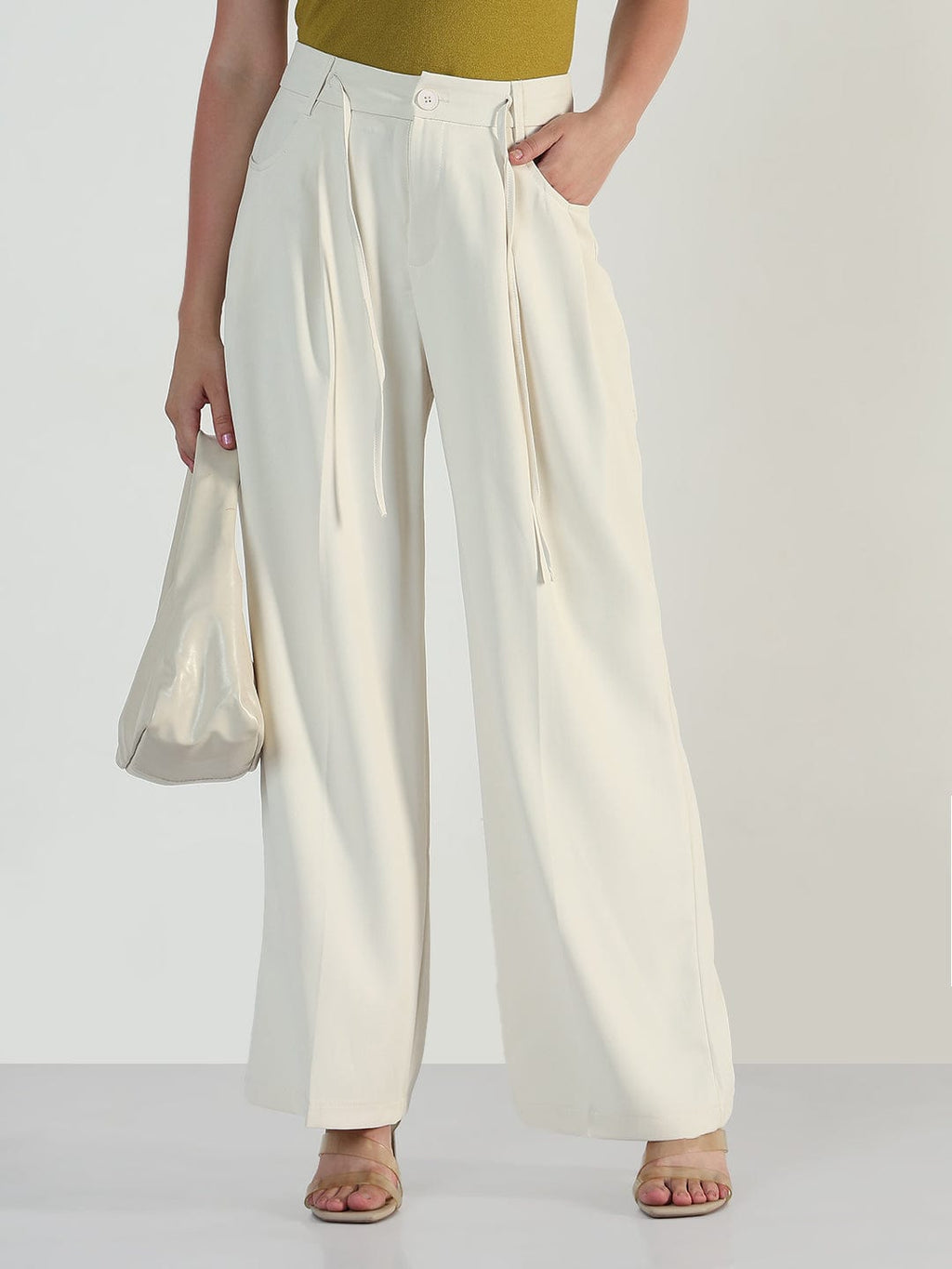 Women's Off White Relaxed Fit Trousers