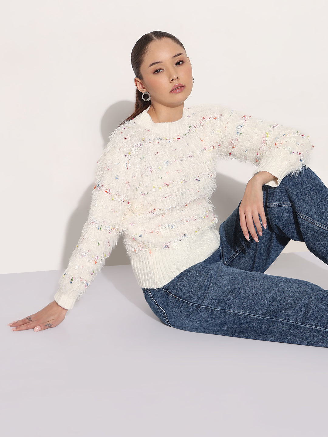 Women's Cream Round Neck Knitted Fuzzy Top