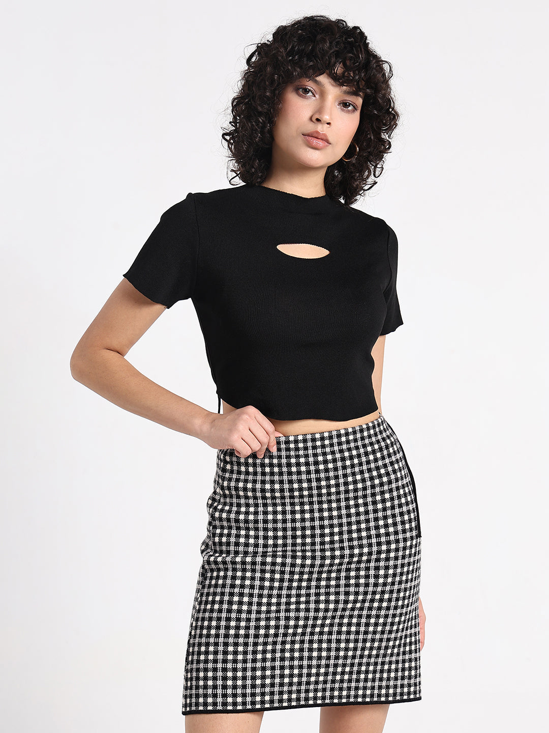 Women's Black Ribbed Short Sleeve Cut-Out Detail Crop Top