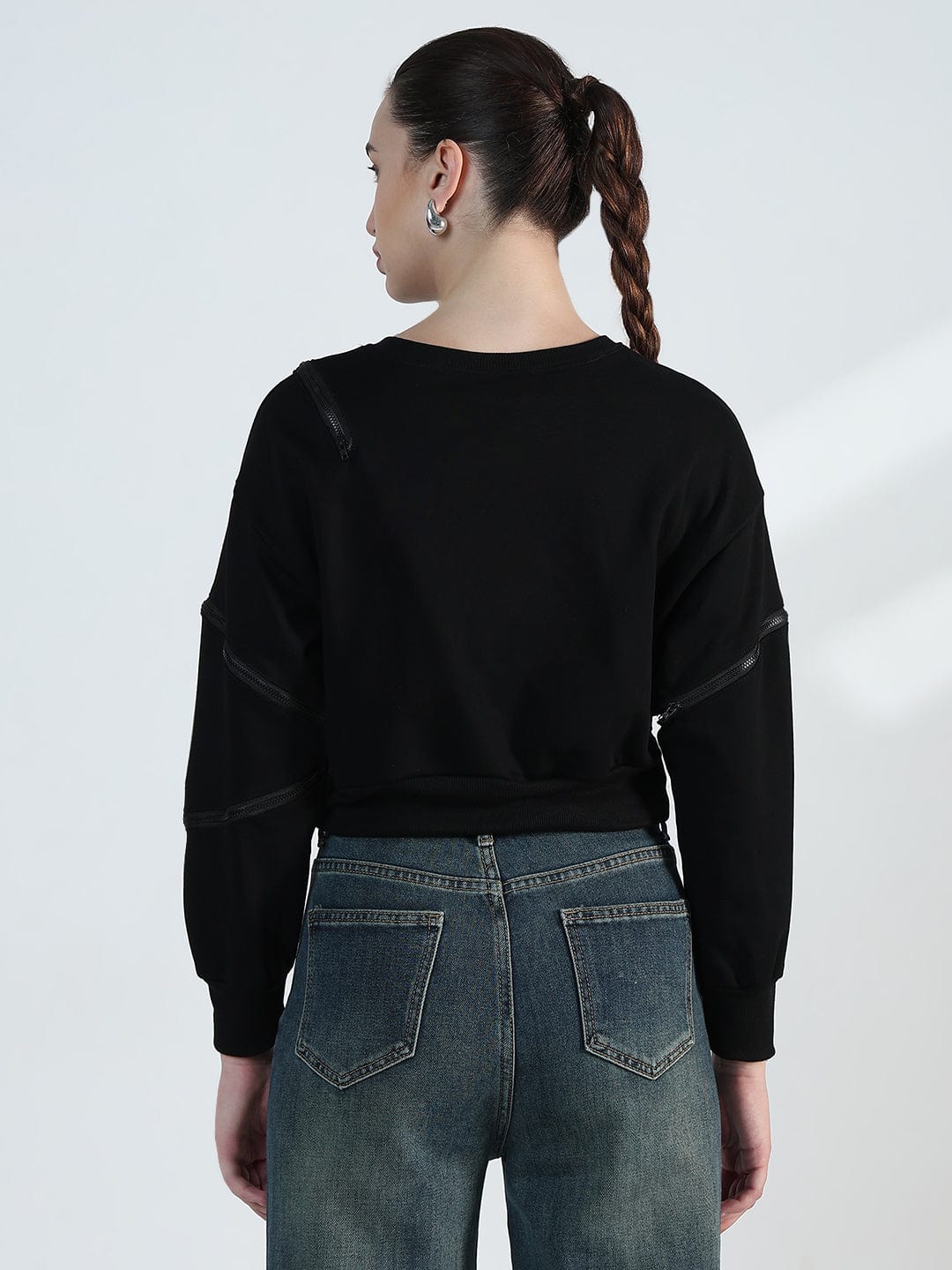 Women's Black Oversized Sweatshirt with Zipper Detail