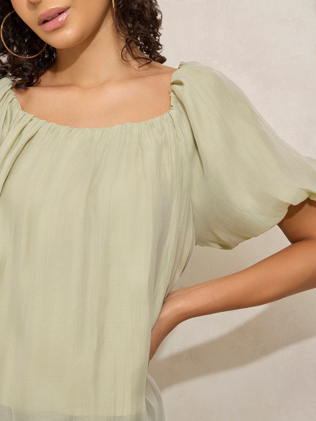 Women's Pleated Green Balloon Sleeves Round Neck Top