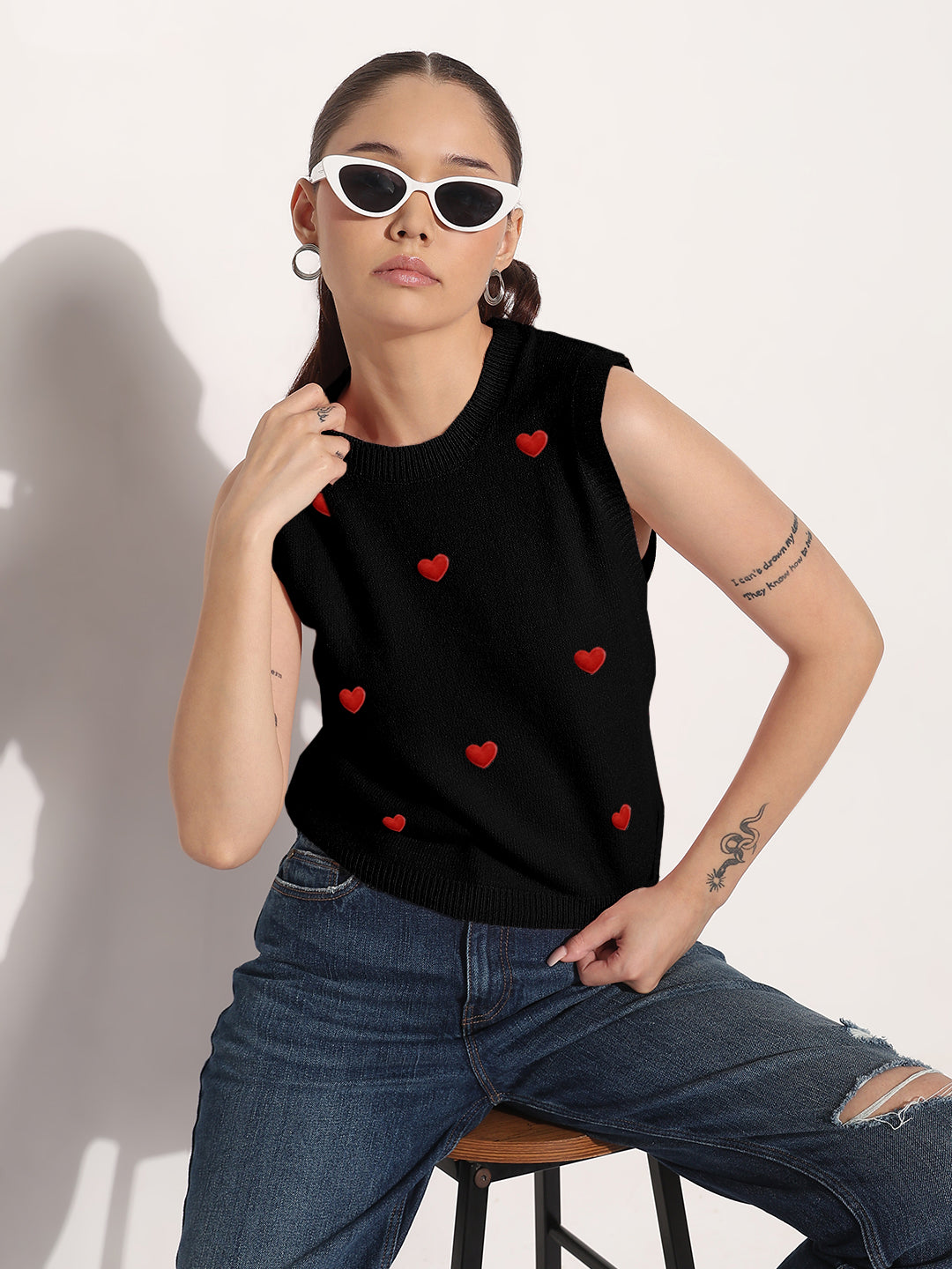 Women's Ribbed Black Round Neck Sleeveless Knitted Top with Heart Embellishments