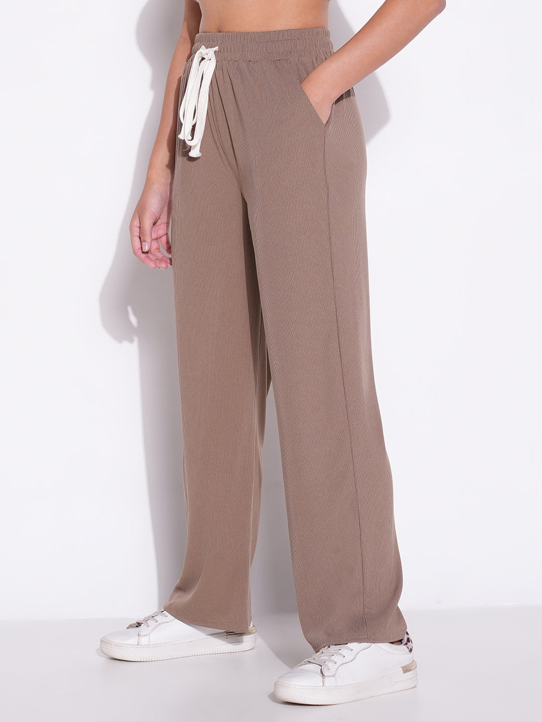 Women's Beige Comfort Mid-Rise Regular Fit Parallel Trousers
