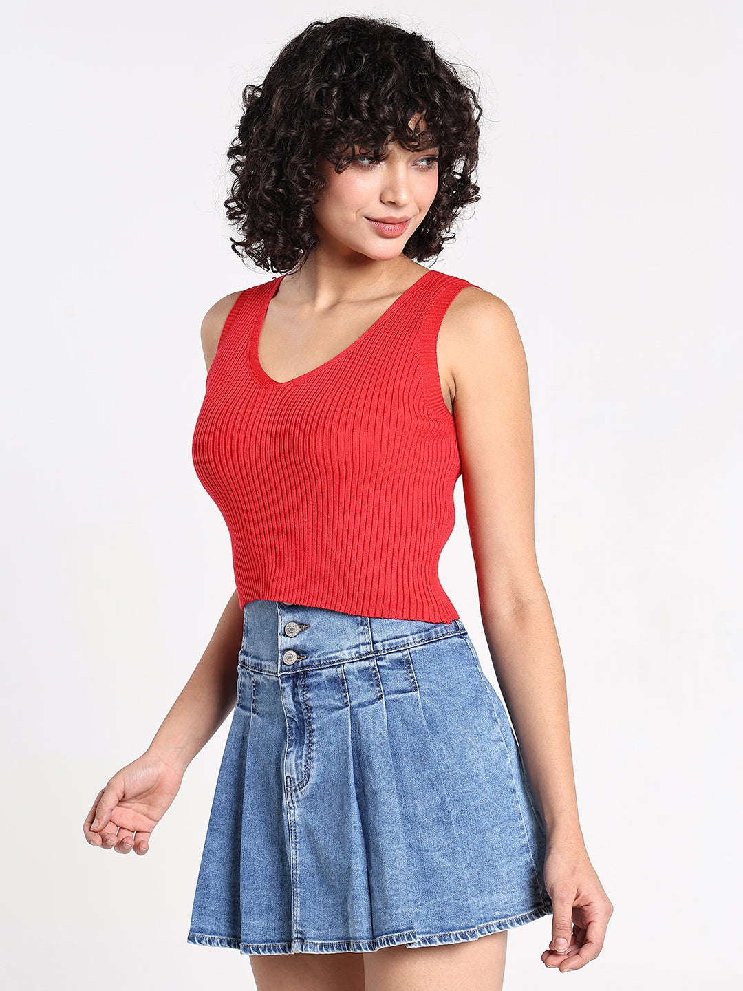 Women's Red Ribbed V-Neck Sleeveless Crop Top