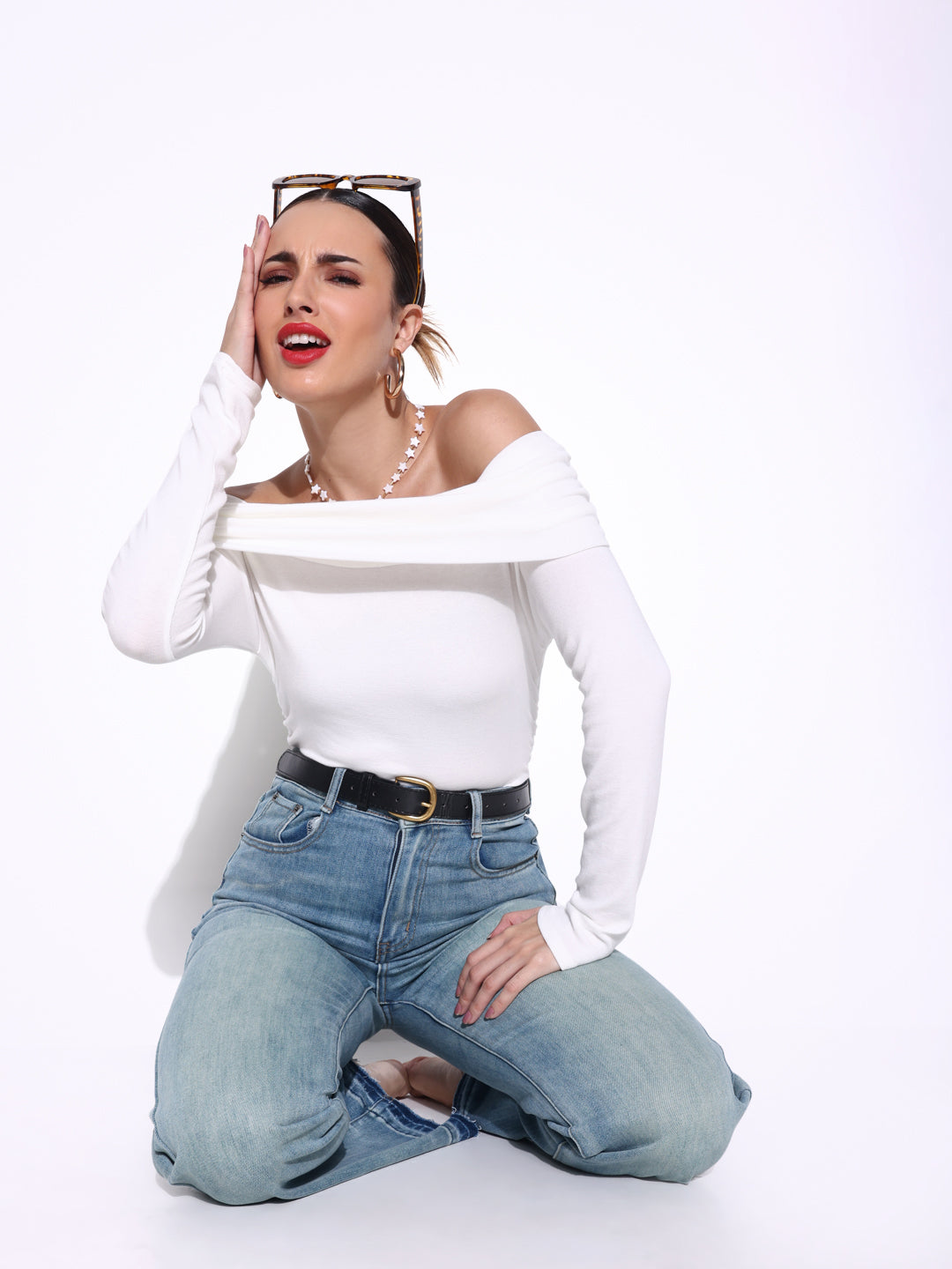 Women's White Ruched Full Sleeves Off Shoulder Top