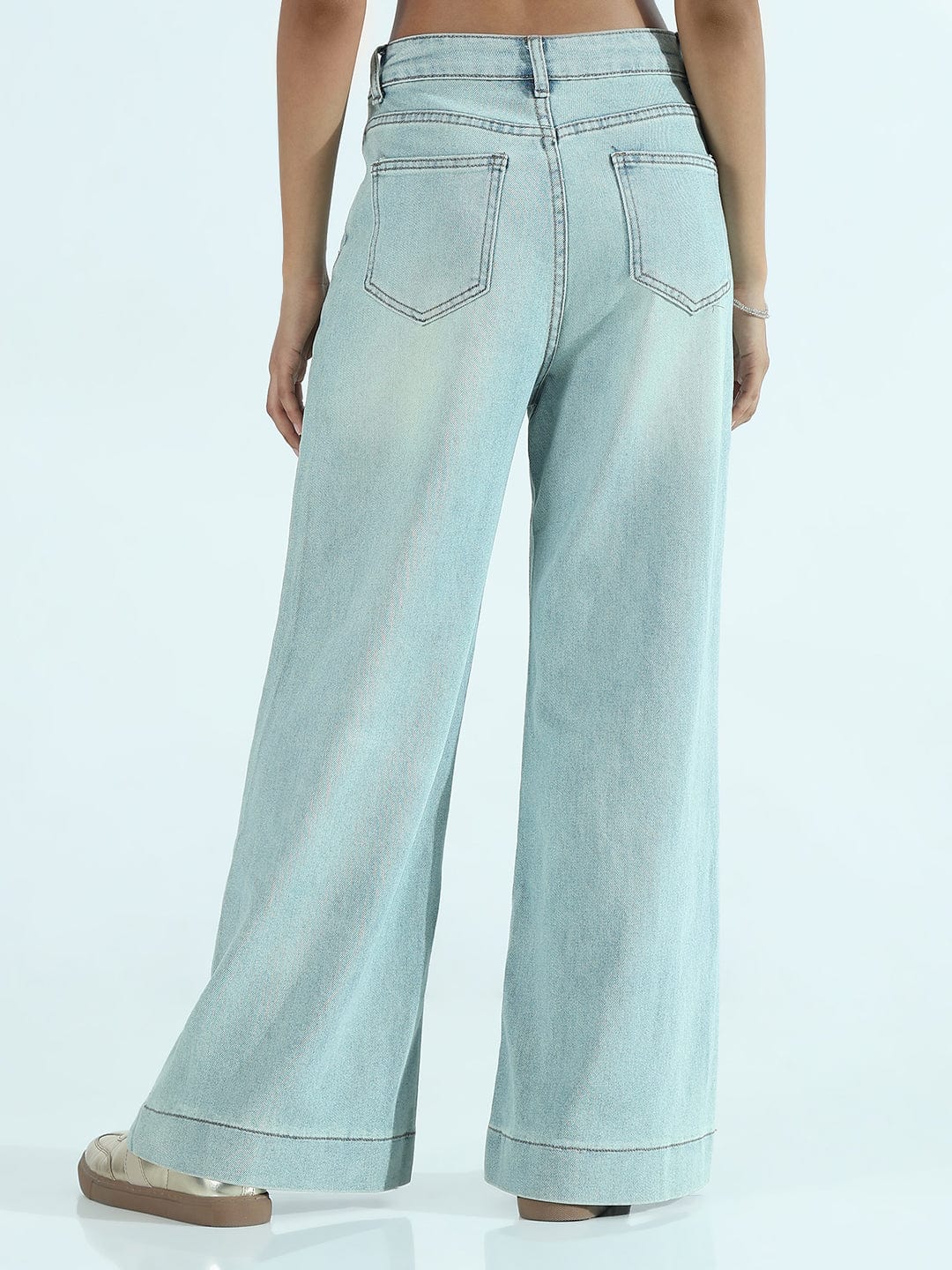 Women's Blue Wide-Leg Jeans with Bottom Hem and Patch Pockets