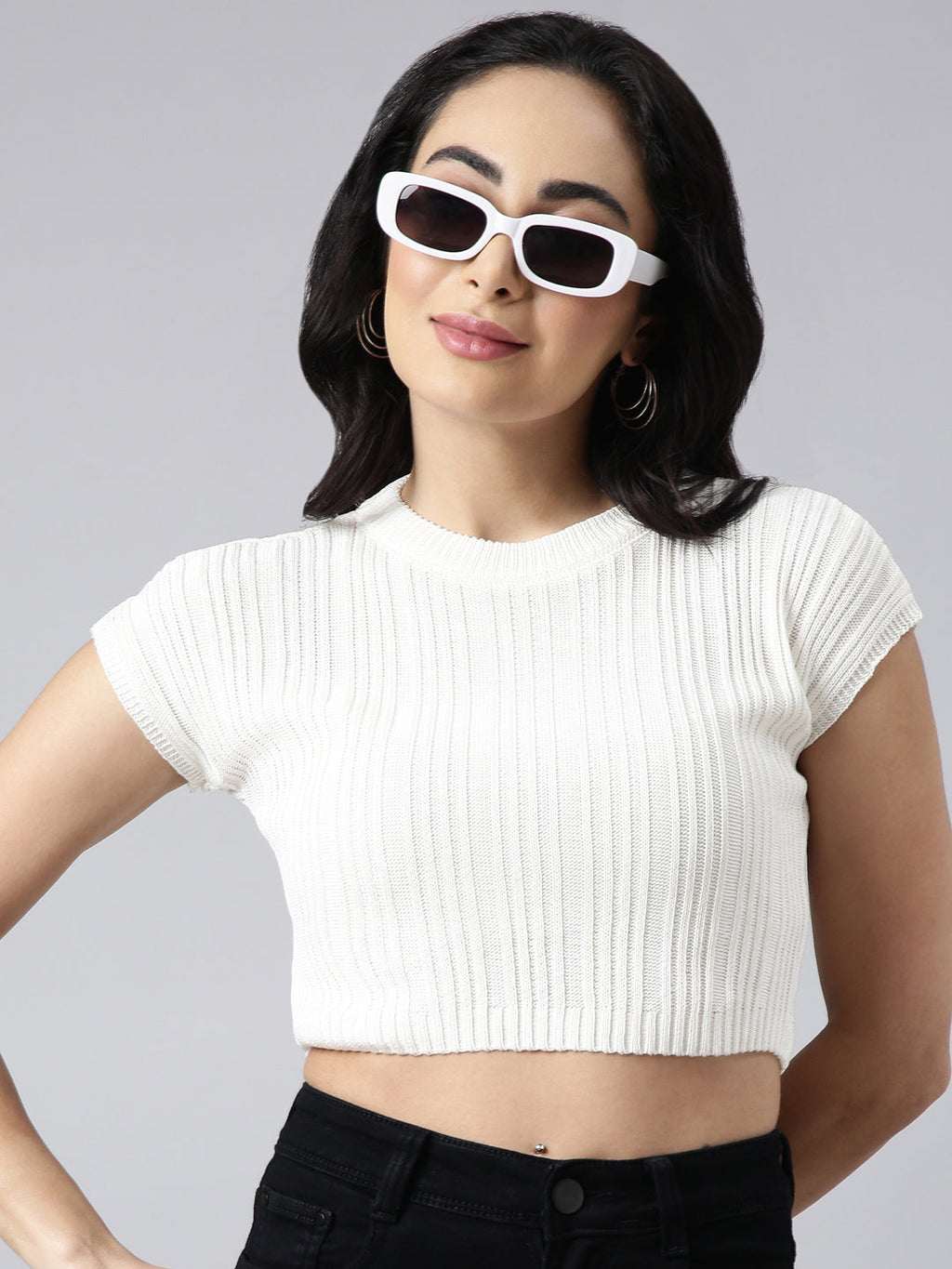 Women's Off White Self Design Fitted Crop Top