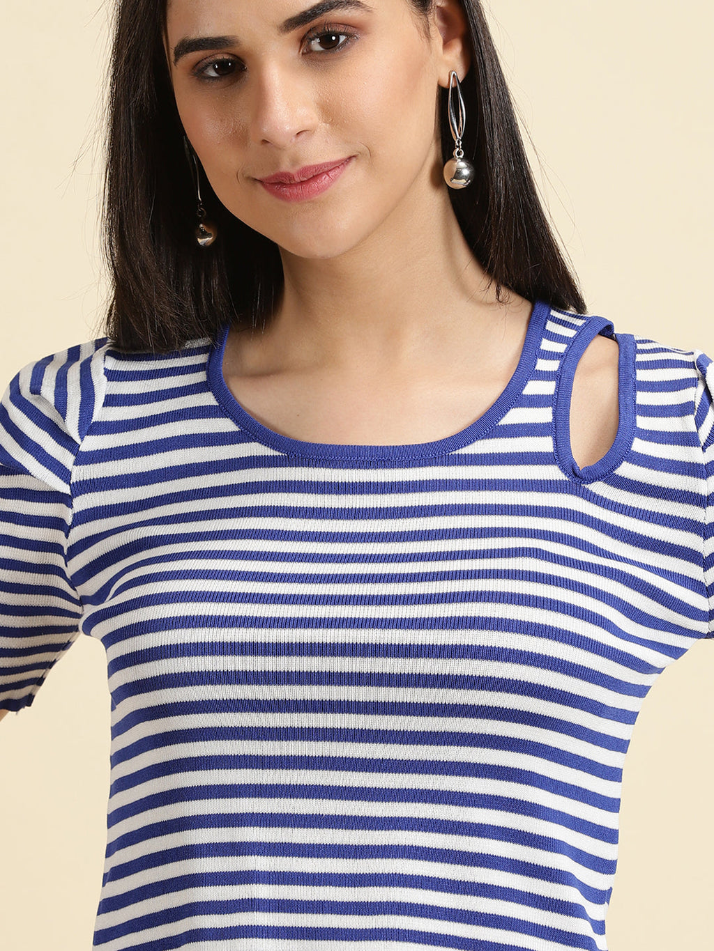 Women's Blue Striped Scoop Neck Fitted Crop Top