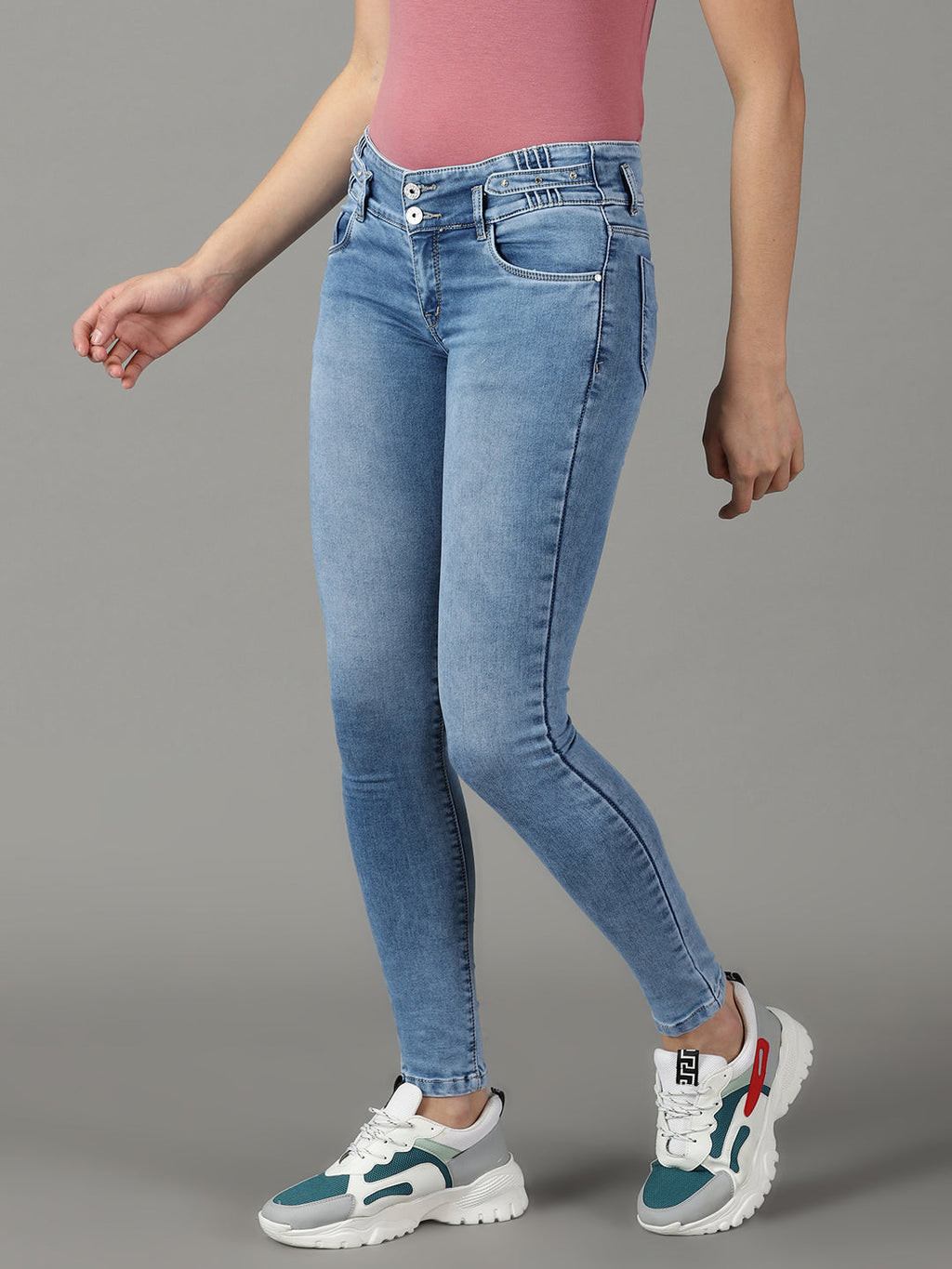 Women's Blue Skinny Fit High-Rise Light Fade Stretchable Jeans