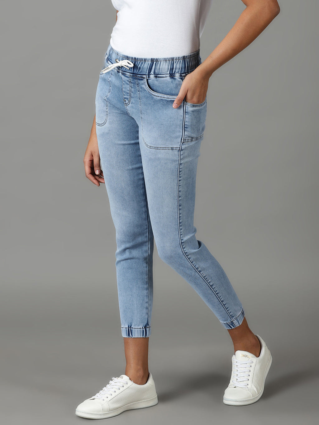 Women's Blue Jogger High-Rise Light Fade Stretchable Jeans