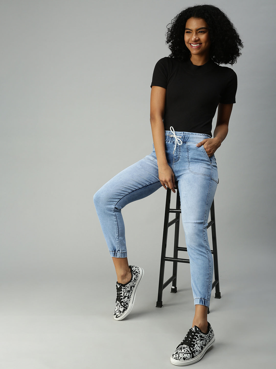 Women's Blue Jean Jogger High-Rise Heavy Fade Stretchable Jeans