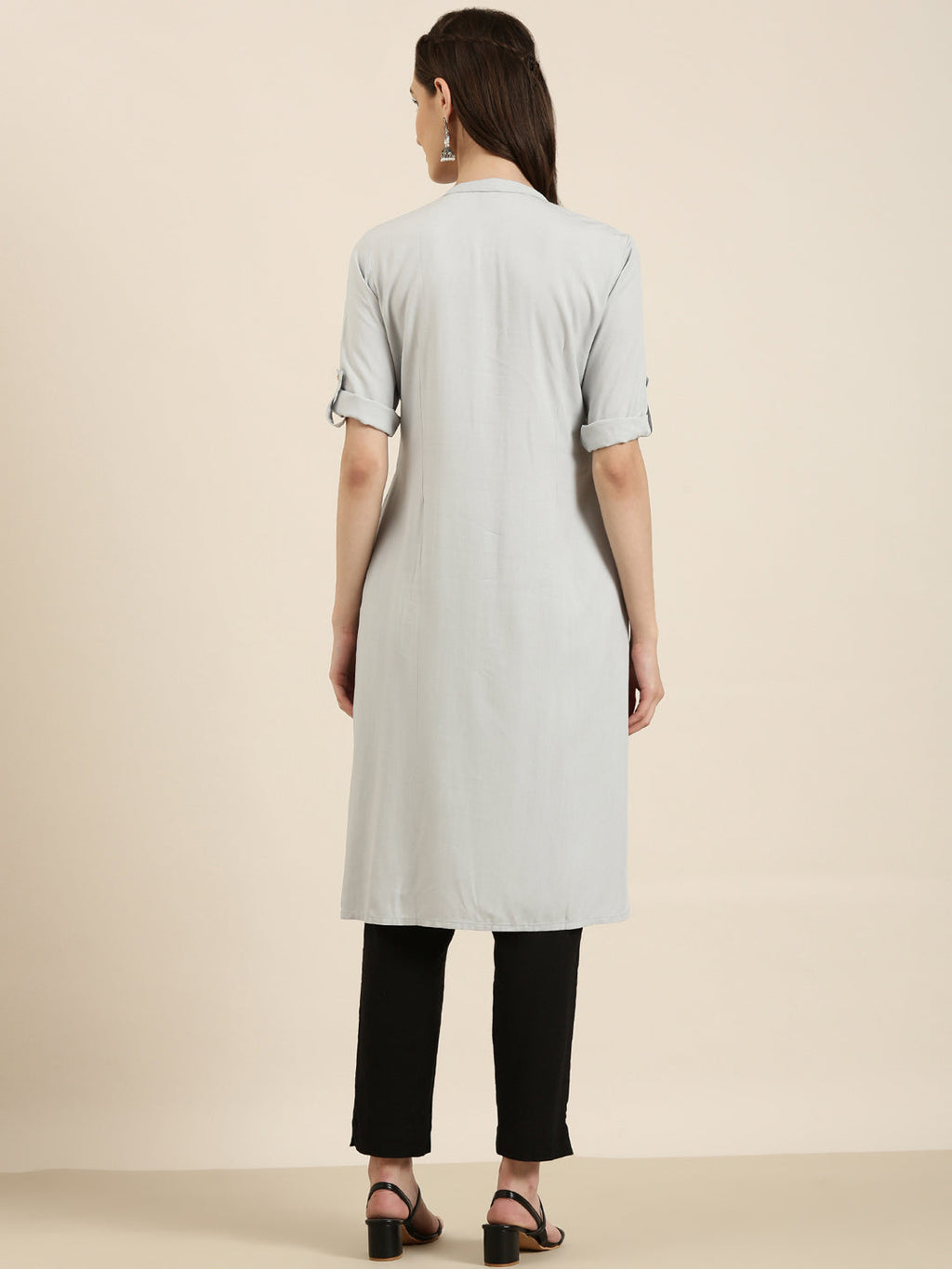 Women's Grey Solid Straight Kurta