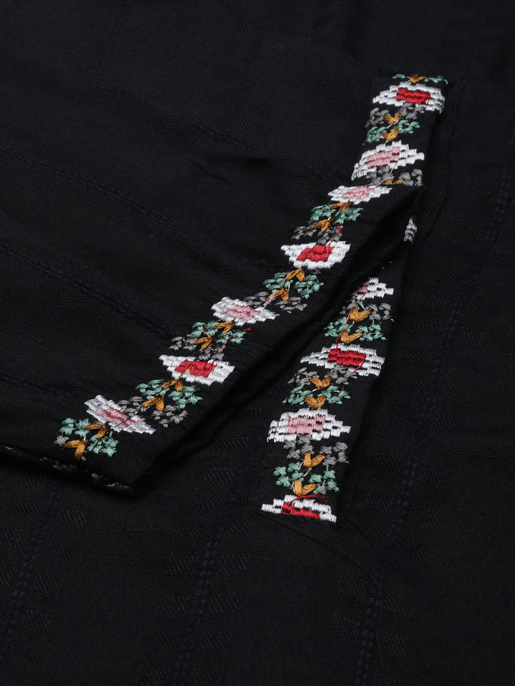 Women's Black Striped Thread Work Straight Kurta