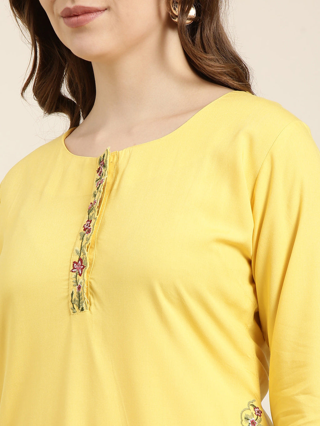 Women's Straight Yellow Solid Kurta