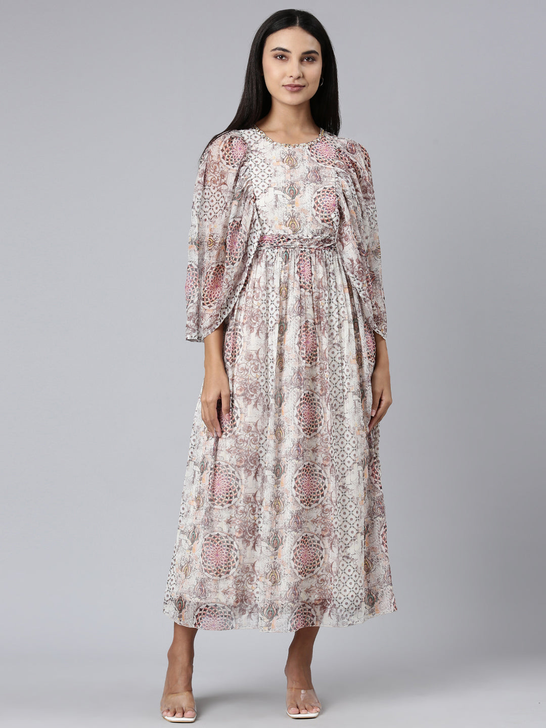 Women's Off White Floral Printed Puff Sleeves Gathered Fit & Flare Bohemian Midi Dress