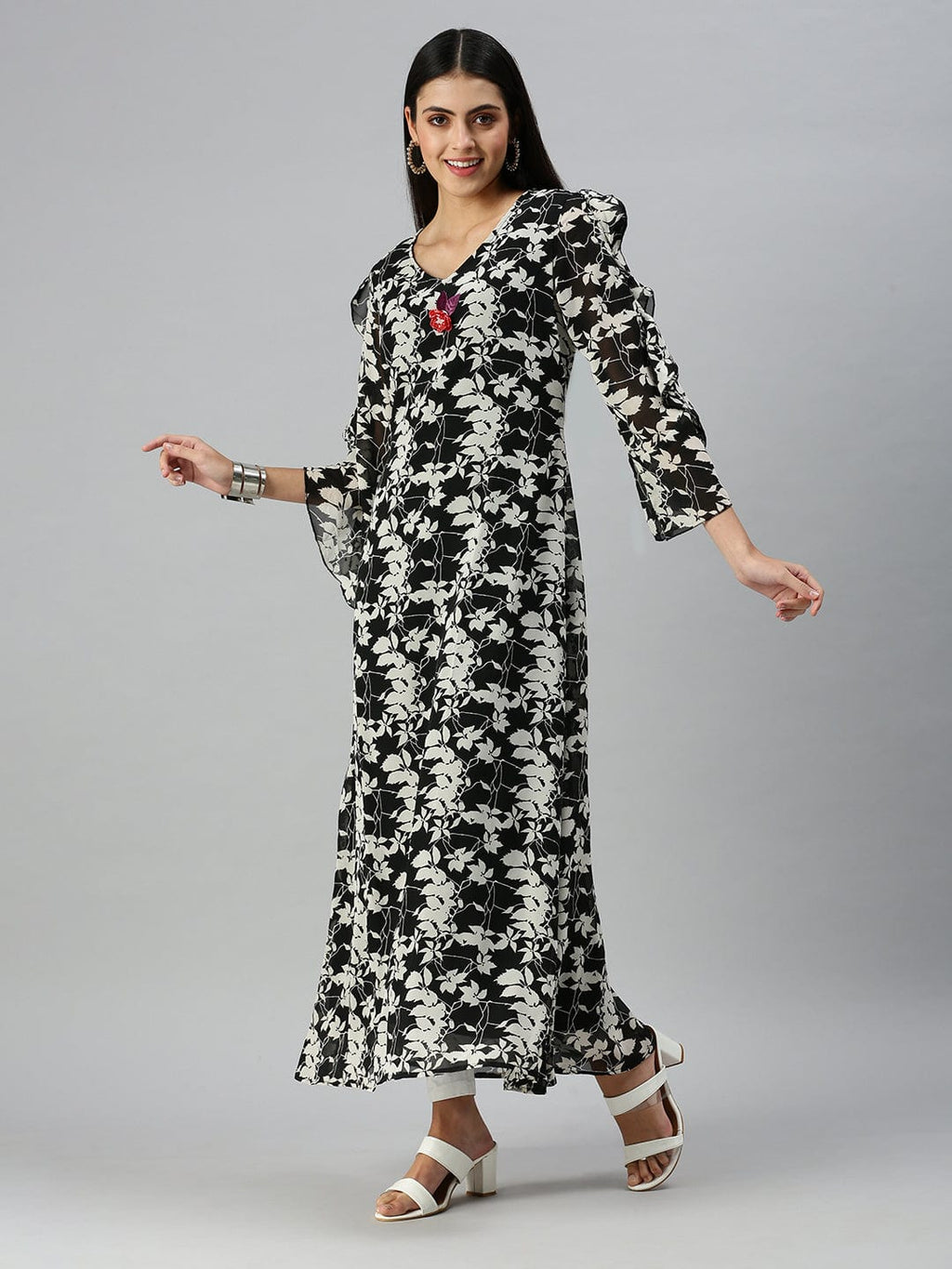 Women's V-Neck Floral Black A-Line Kurta