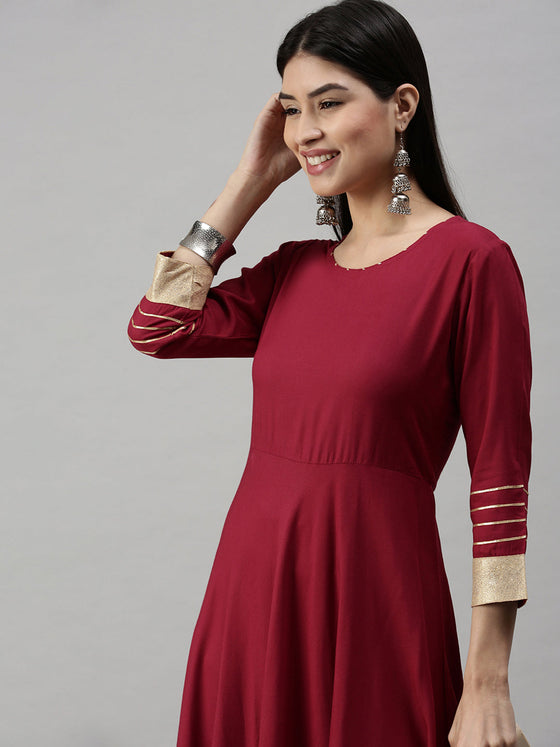 Women's Maroon Round Neck Gotta Patti Three-Quarter Sleeves Anarkali Kurta