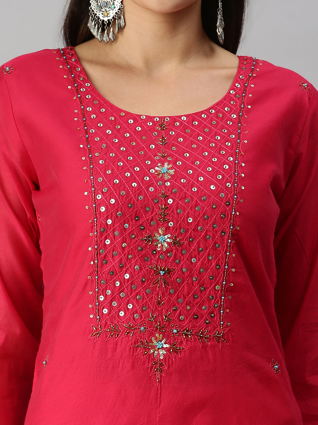 Women's Embroidered Pink Straight Kurta