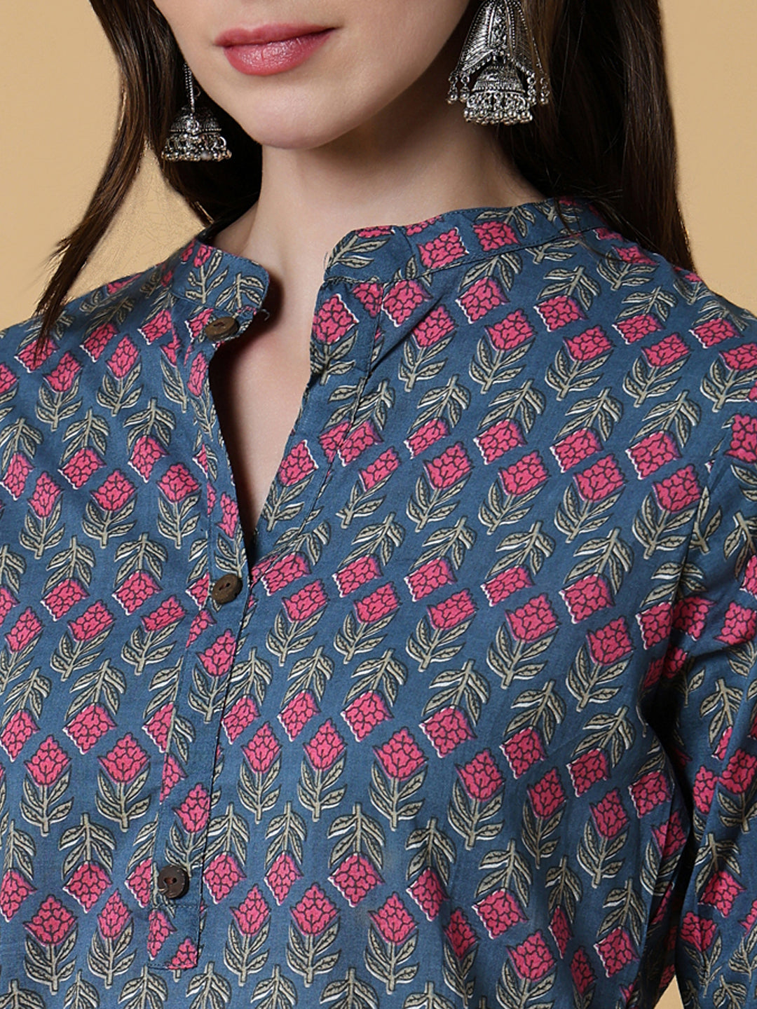 Women's Floral Blue Straight Kurta