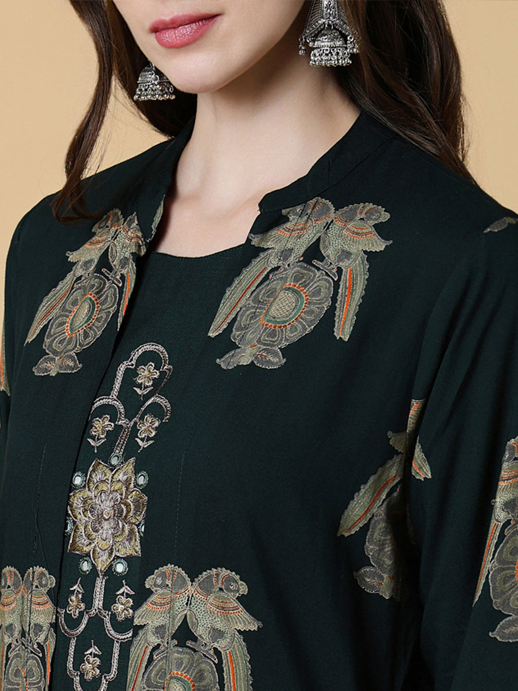 Women's Green Graphic A-Line Kurta with Shrug