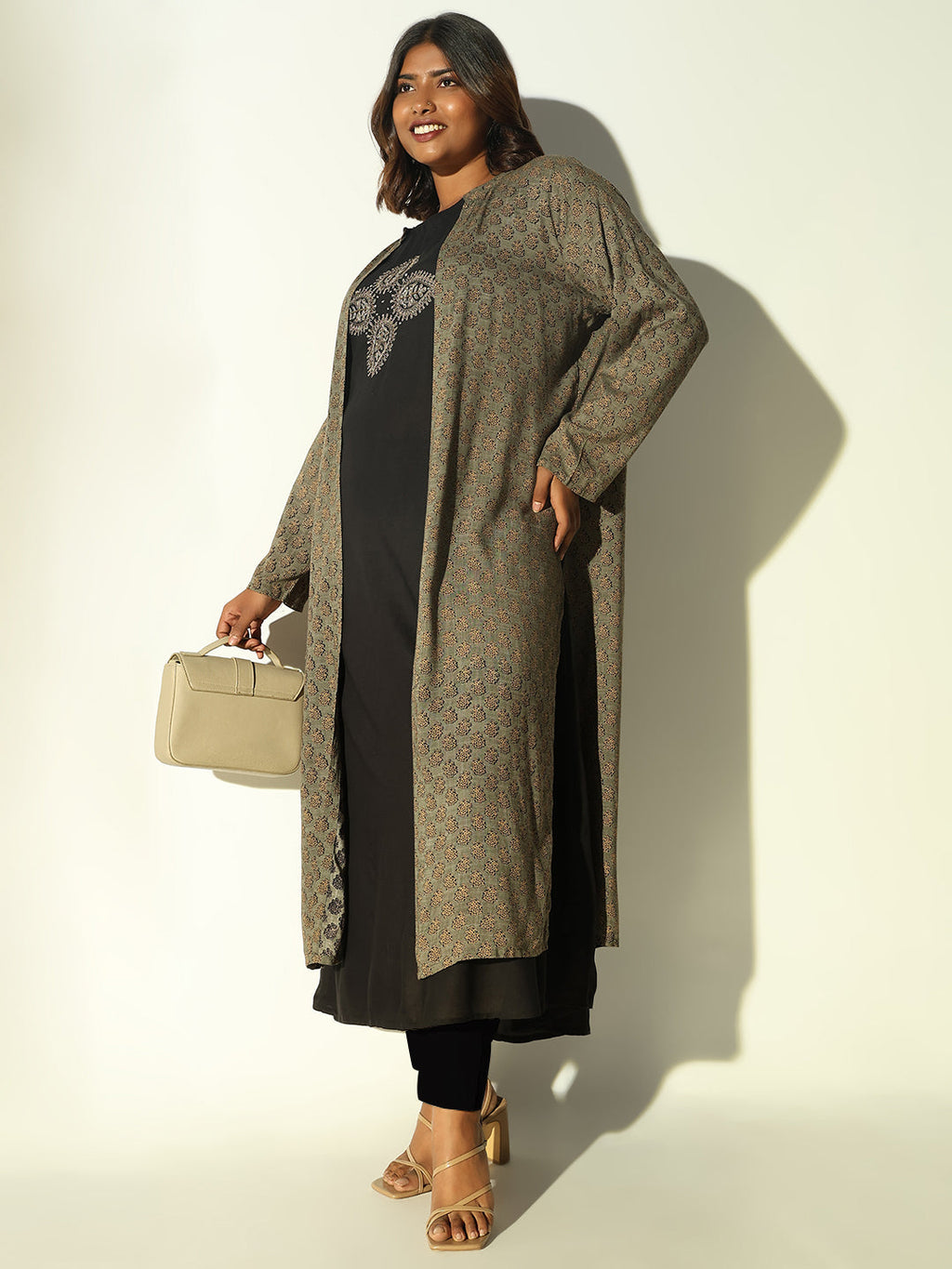 Women's Black Solid Anarkali Kurta with Overcoat