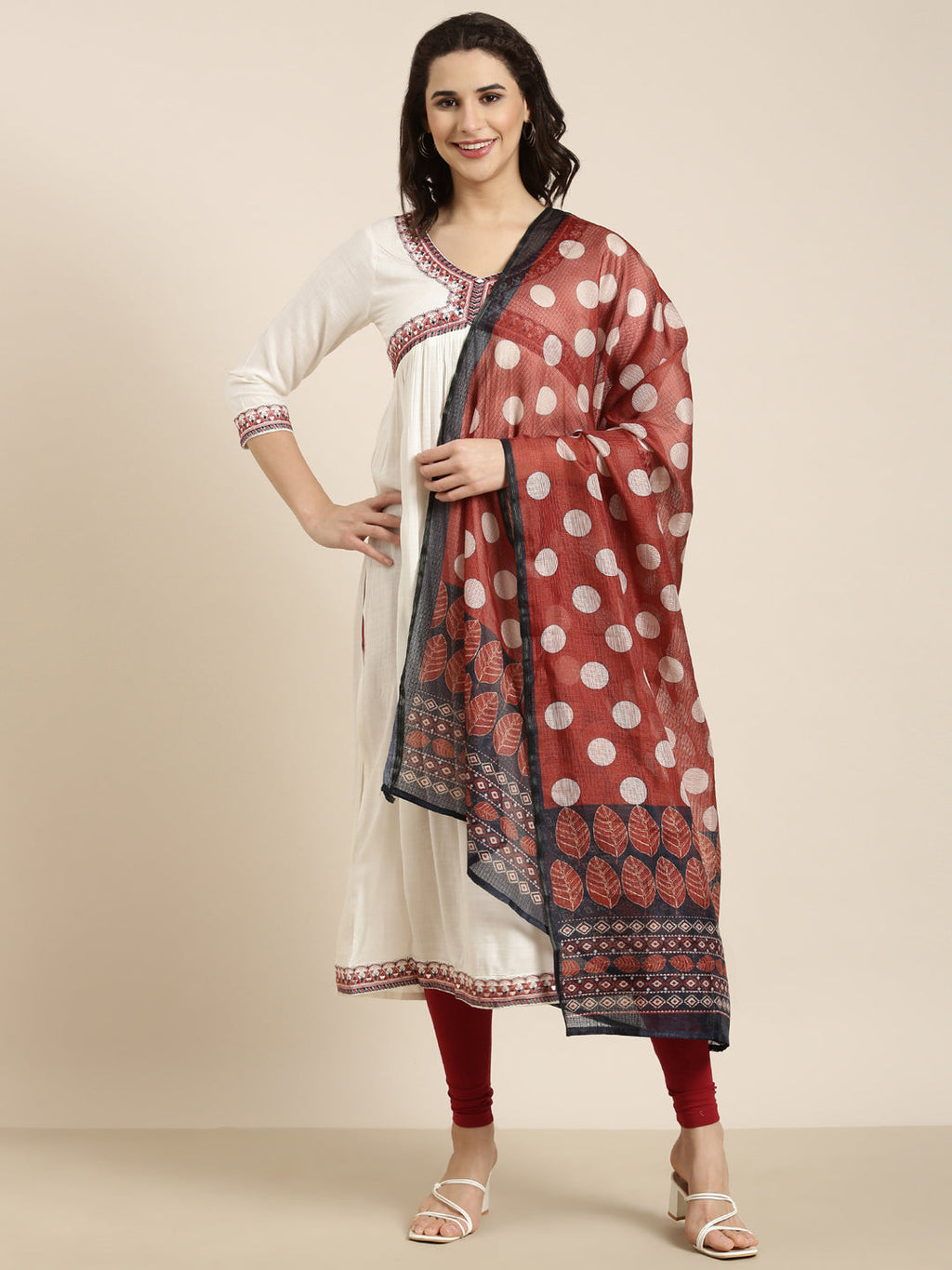 Women's Anarkali Cream Solid Kurta Sets with Dupatta
