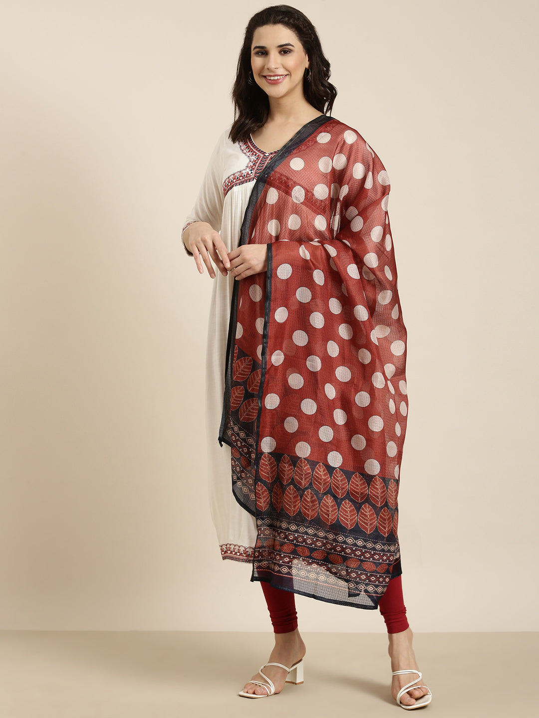 Women's Anarkali Cream Solid Kurta Sets with Dupatta