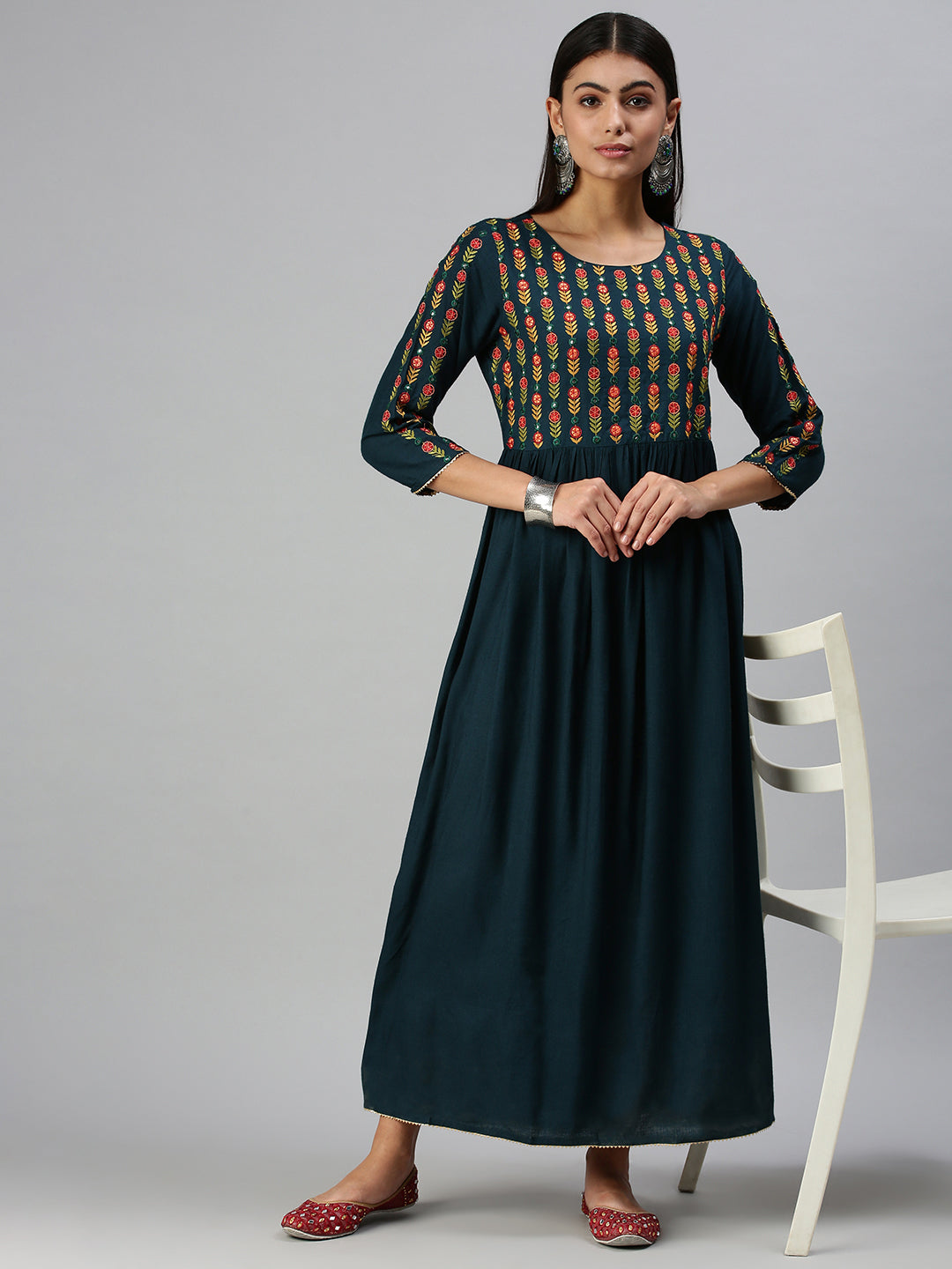Women's Blue Floral Printed Embroidered Thread Work Anarkali Kurta