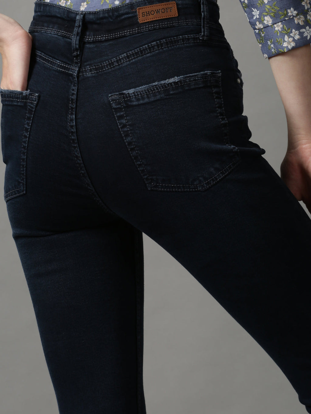 Women's Navy Blue Slim Fit Stretchable Jeans