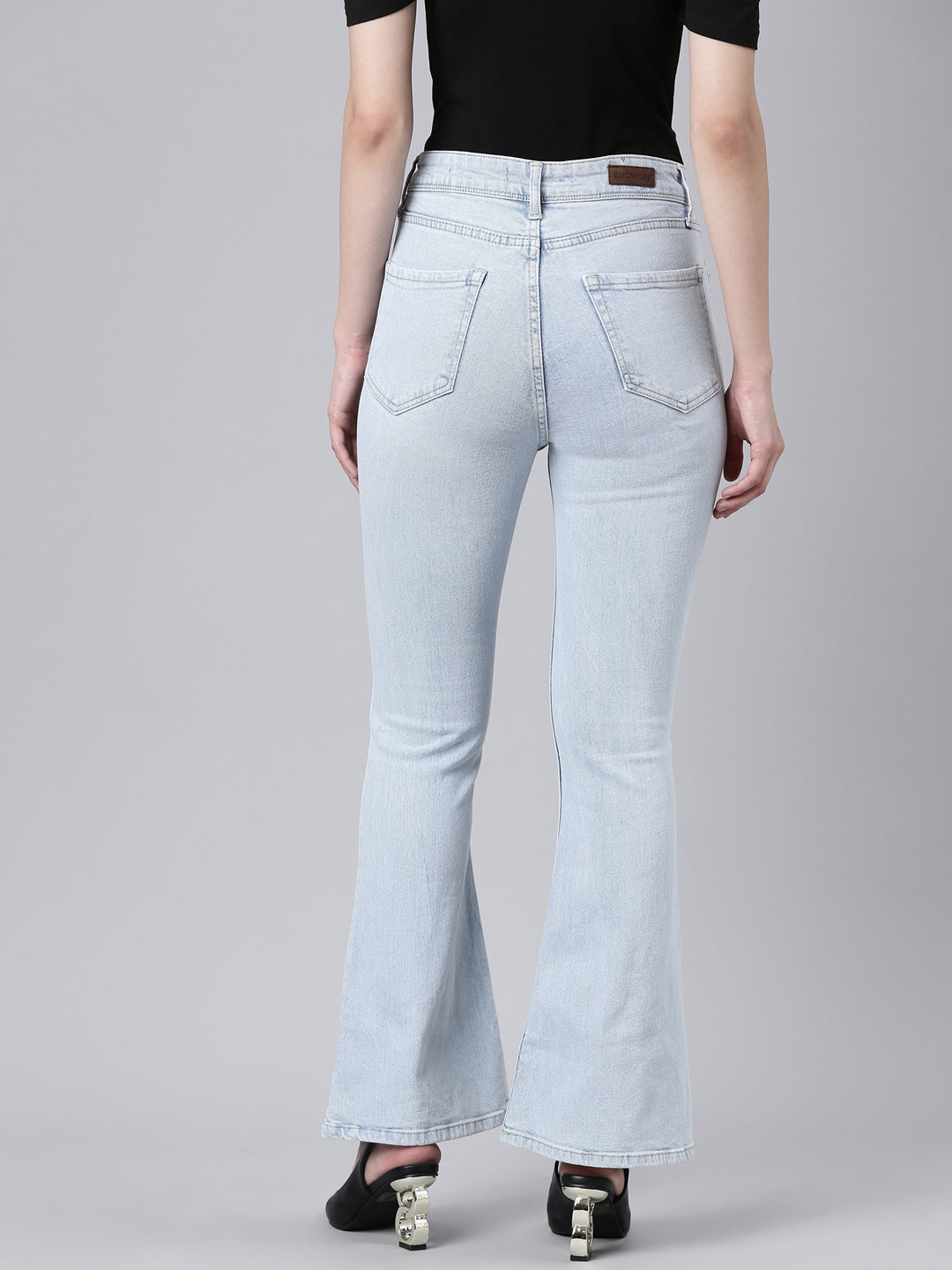 Women's Blue Clean Look Mid-Rise Bootcut Jeans