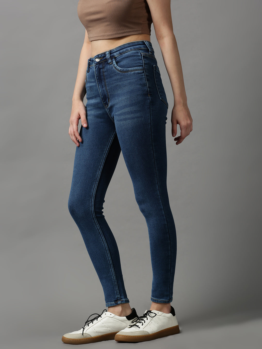 Women's Blue Skinny Fit Light Fade Stretchable Denim Jeans
