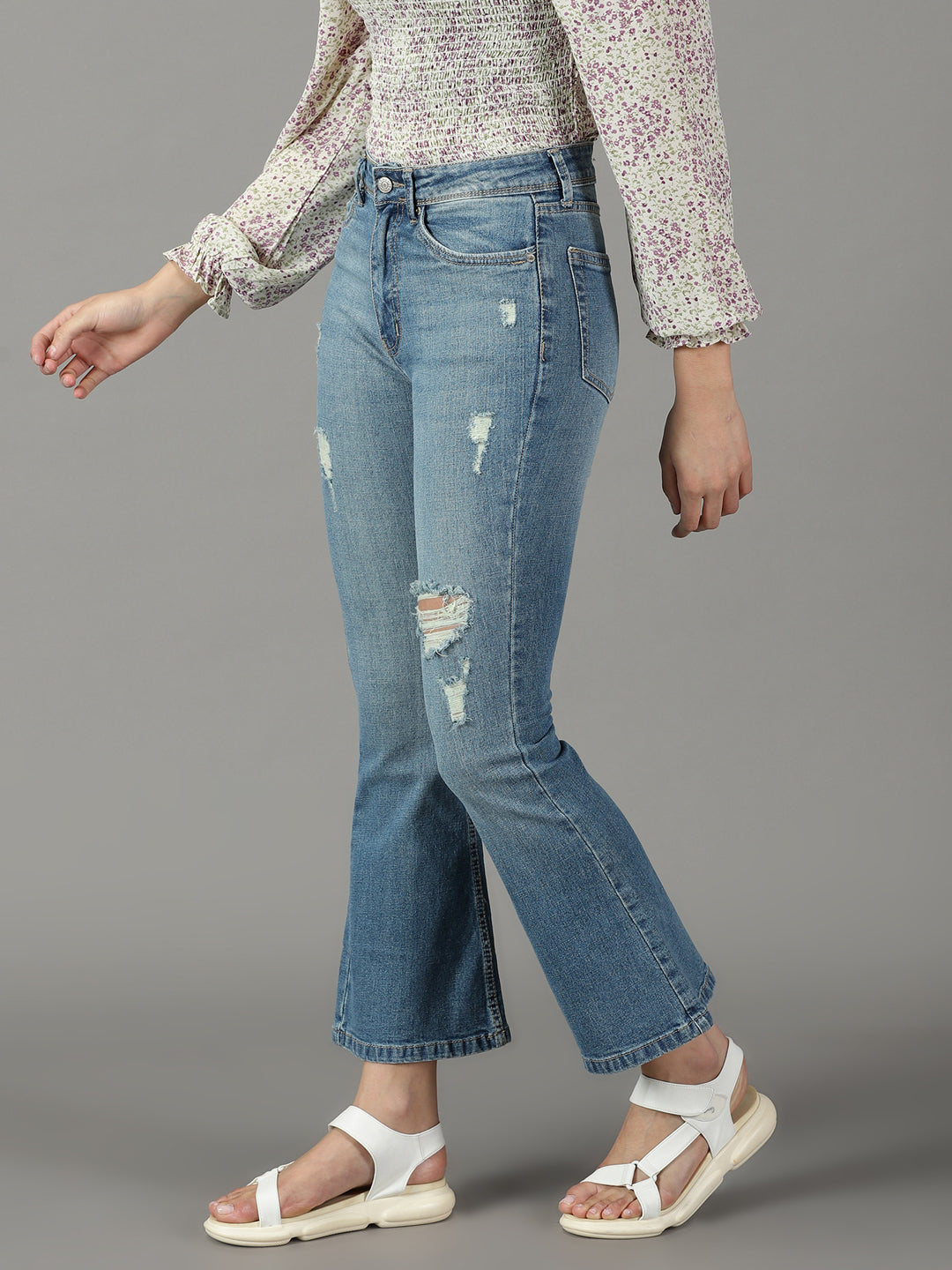 Women's Blue Bootcut Mildly Distressed Light Fade Stretchable Cotton Jeans