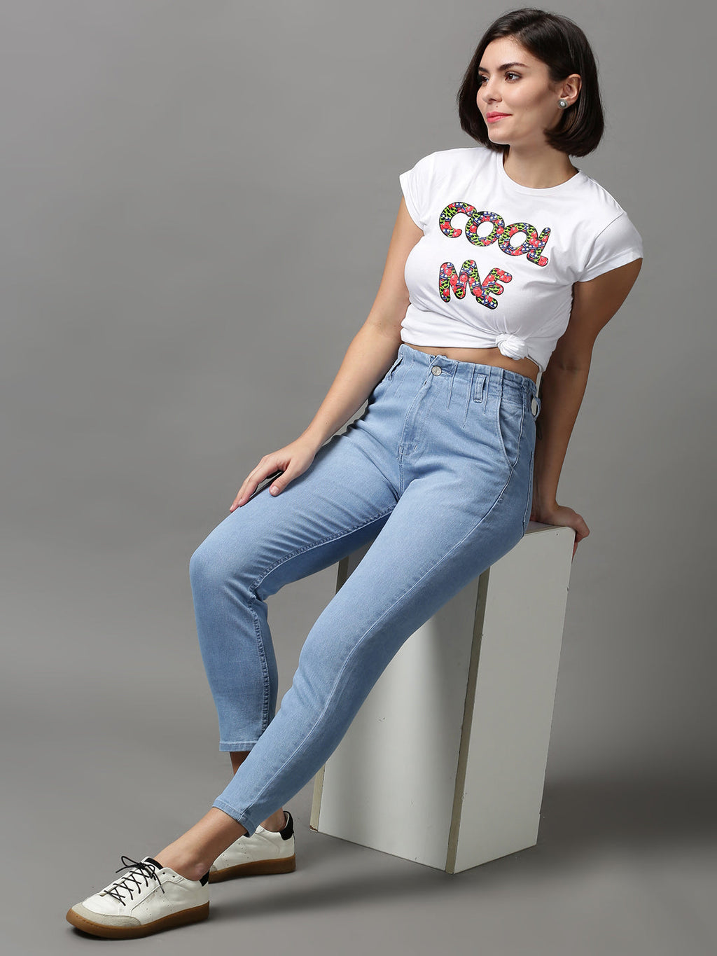 Women's Blue Boyfriend Fit Light Fade Stretchable Denim Jeans
