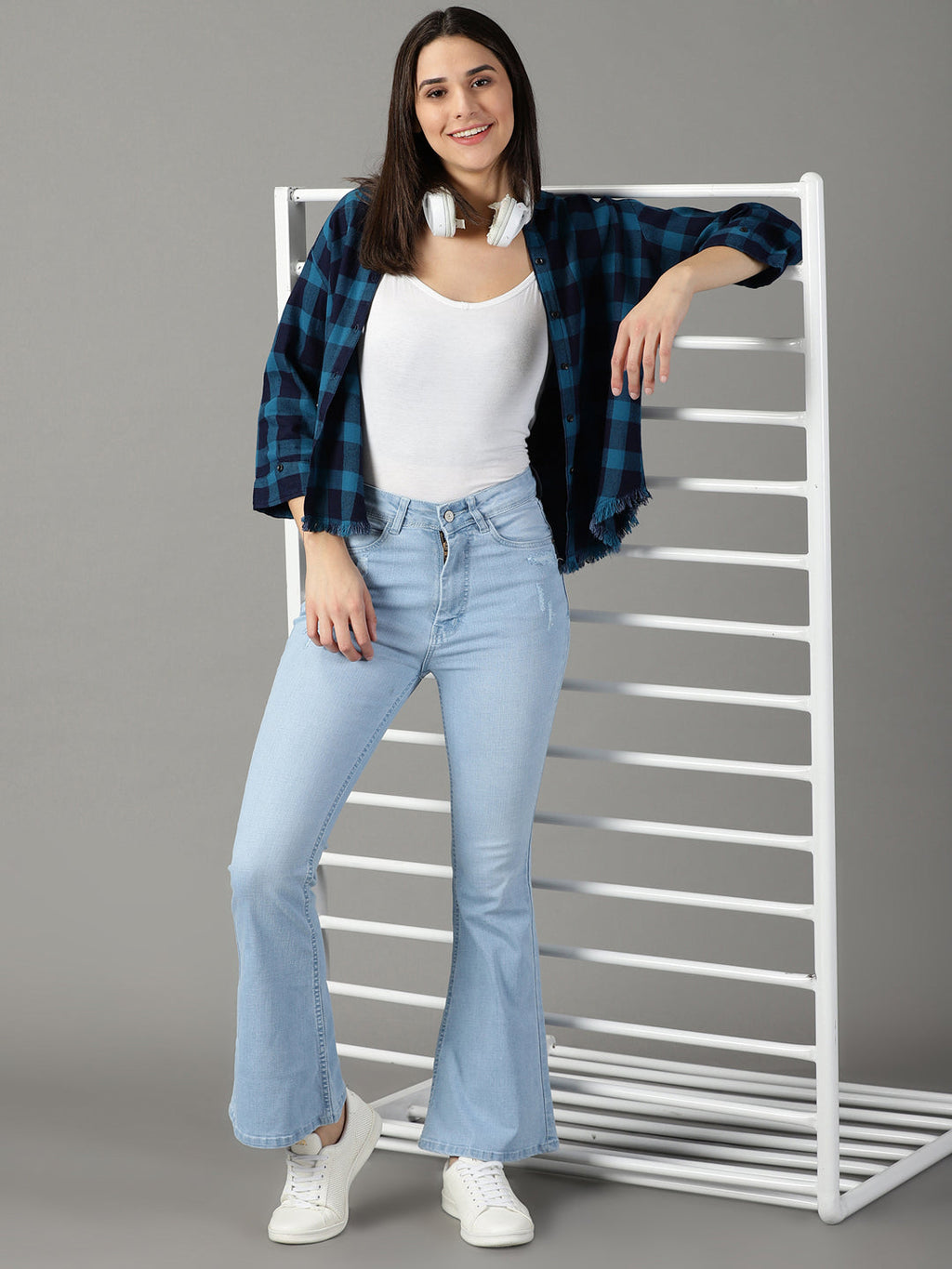 Women's Blue Bootcut High-Rise Stretchable Jeans