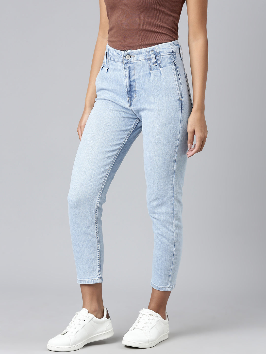 Women's Blue Mom Fit Clean Look Acid Wash Cropped Denim Jeans