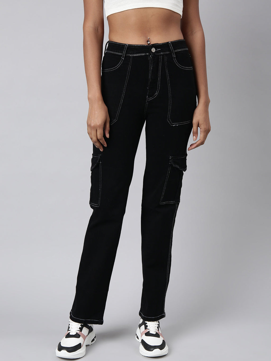 Women's Black Straight Fit Cargo Jeans