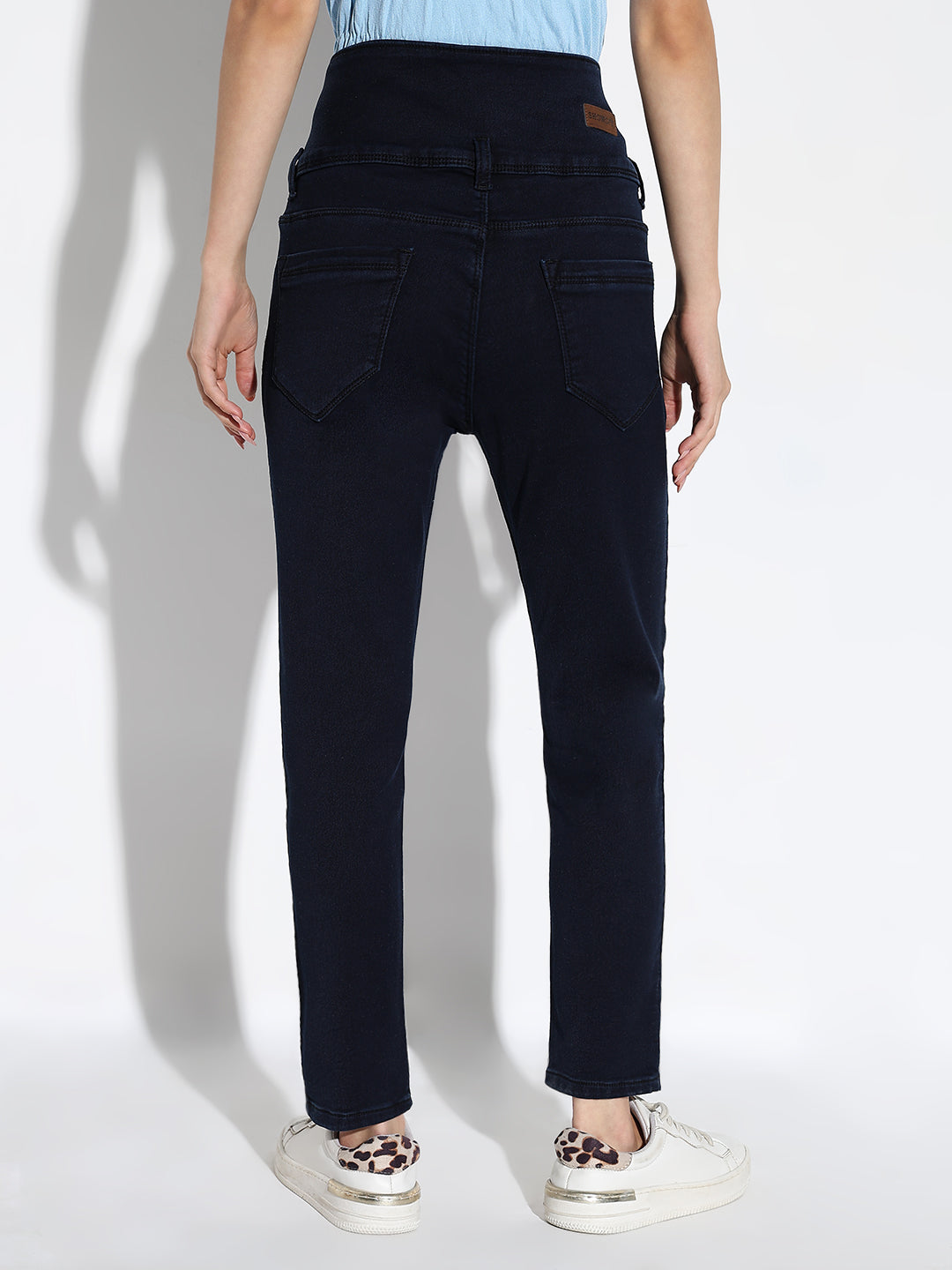 Women's Navy Blue Comfort Straight Fit Acid Wash Stretchable Jeans