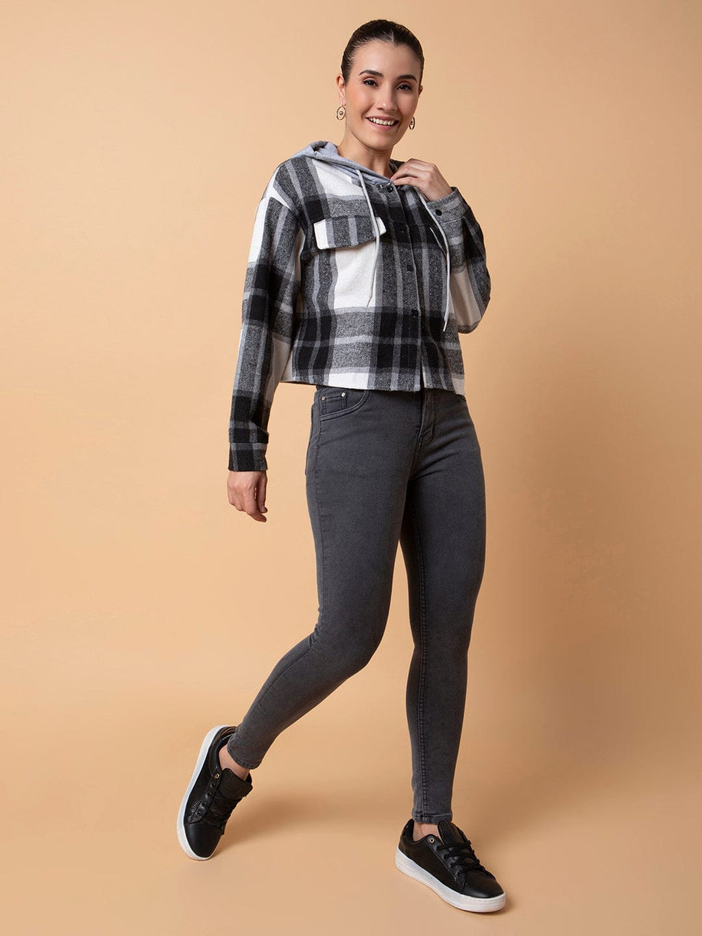 Women's Grey Straight Fit Mid-Rise Stretchable Jeans