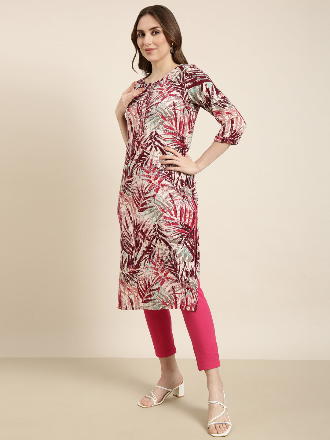 Women's Straight Maroon Abstract Kurta