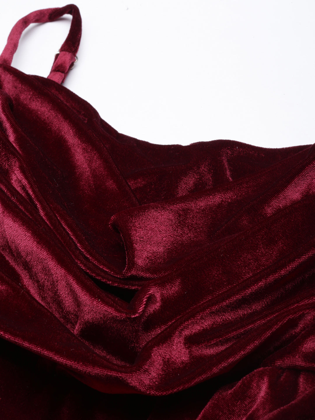 Women's Maroon Knee Length Velvet Bodycon Dress