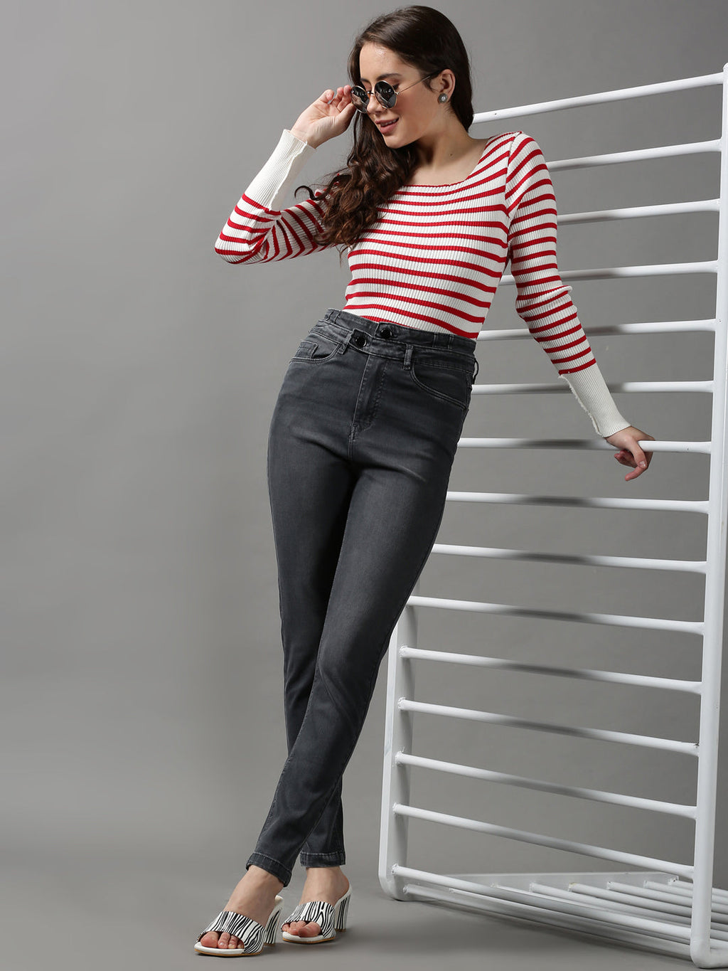 Women's Grey Super Skinny Fit Denim Jeans