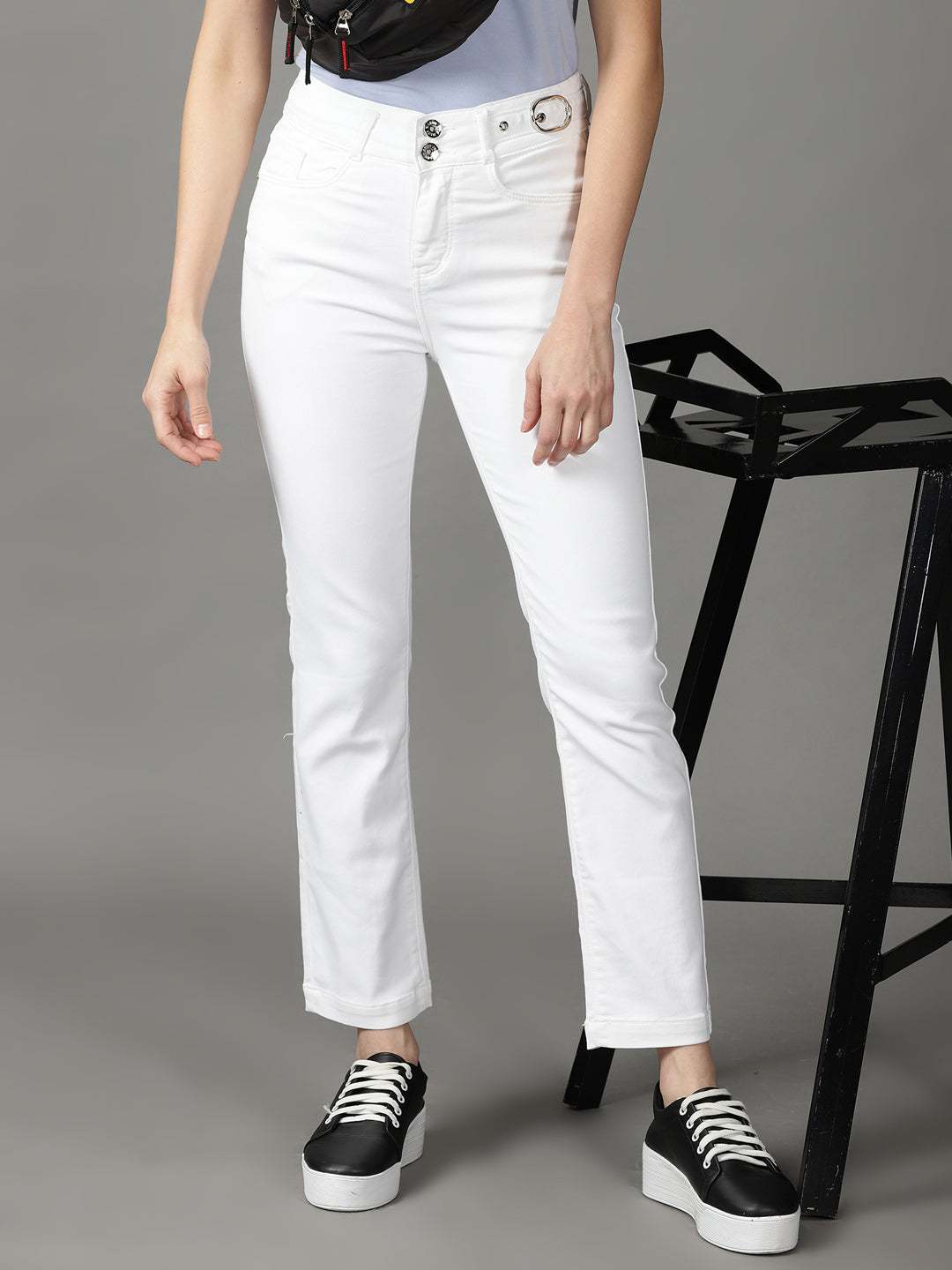 Women's White Relaxed Fit High-Rise Stretchable Jeans