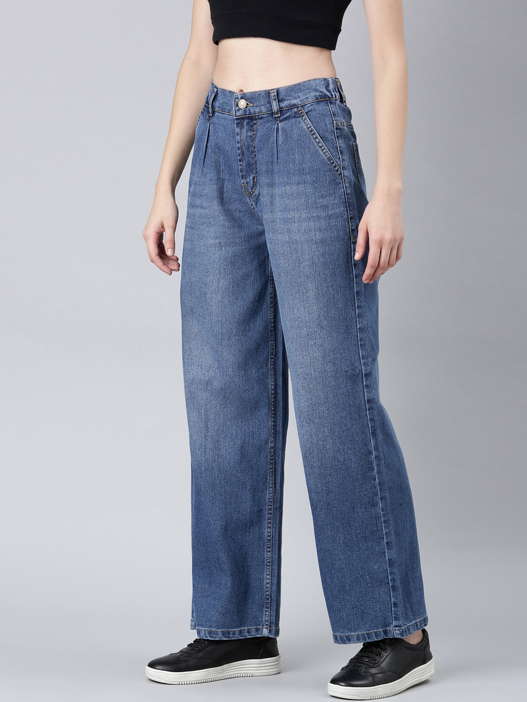 Women's Blue Wide Leg Light Fade Stretchable Denim Jeans