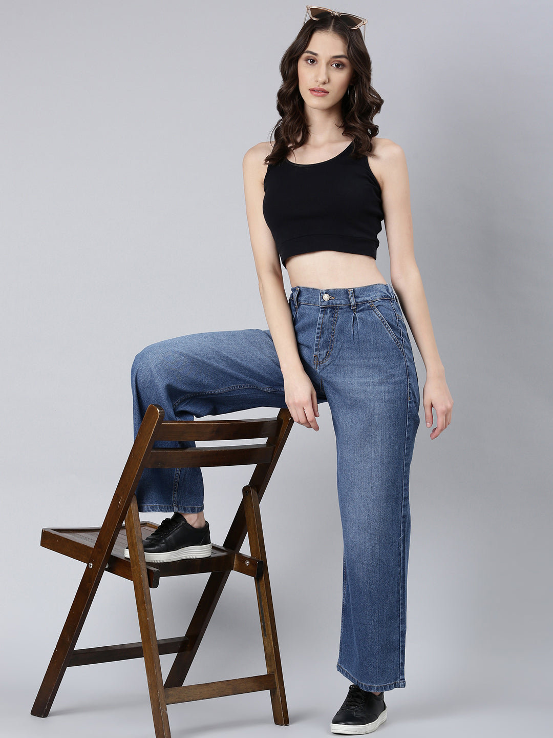 Women's Blue Wide Leg Light Fade Stretchable Denim Jeans