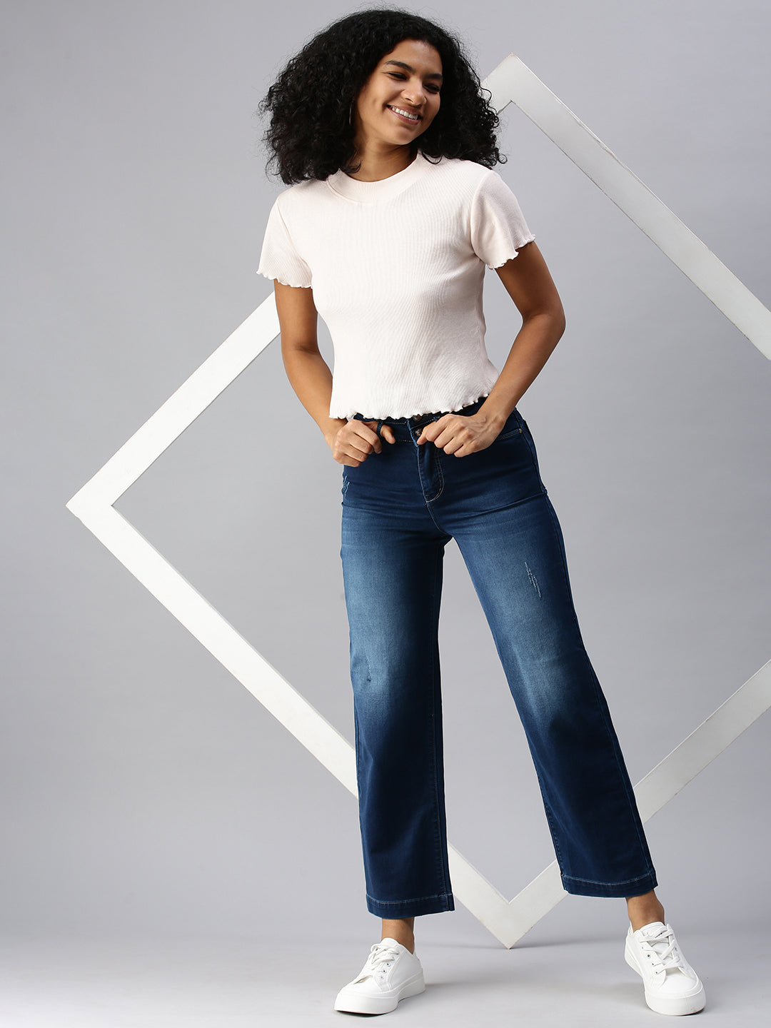Women's Blue Wide Leg High-Rise Low Distress Light Fade Stretchable Denim Jeans
