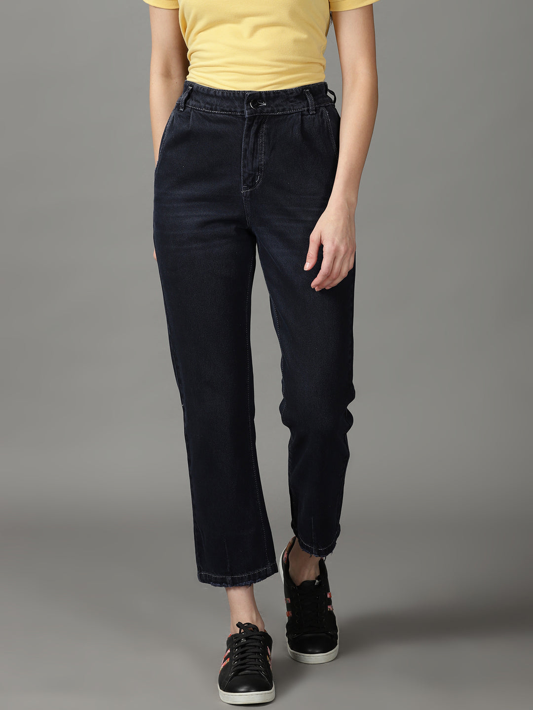 Women's Navy Blue Light Fade Relaxed Fit High-Rise Jeans