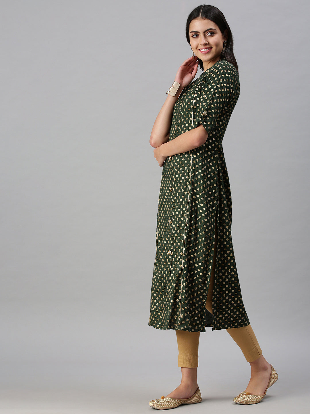 Women's Green Geometric Foil Printed Cotton Straight Kurta