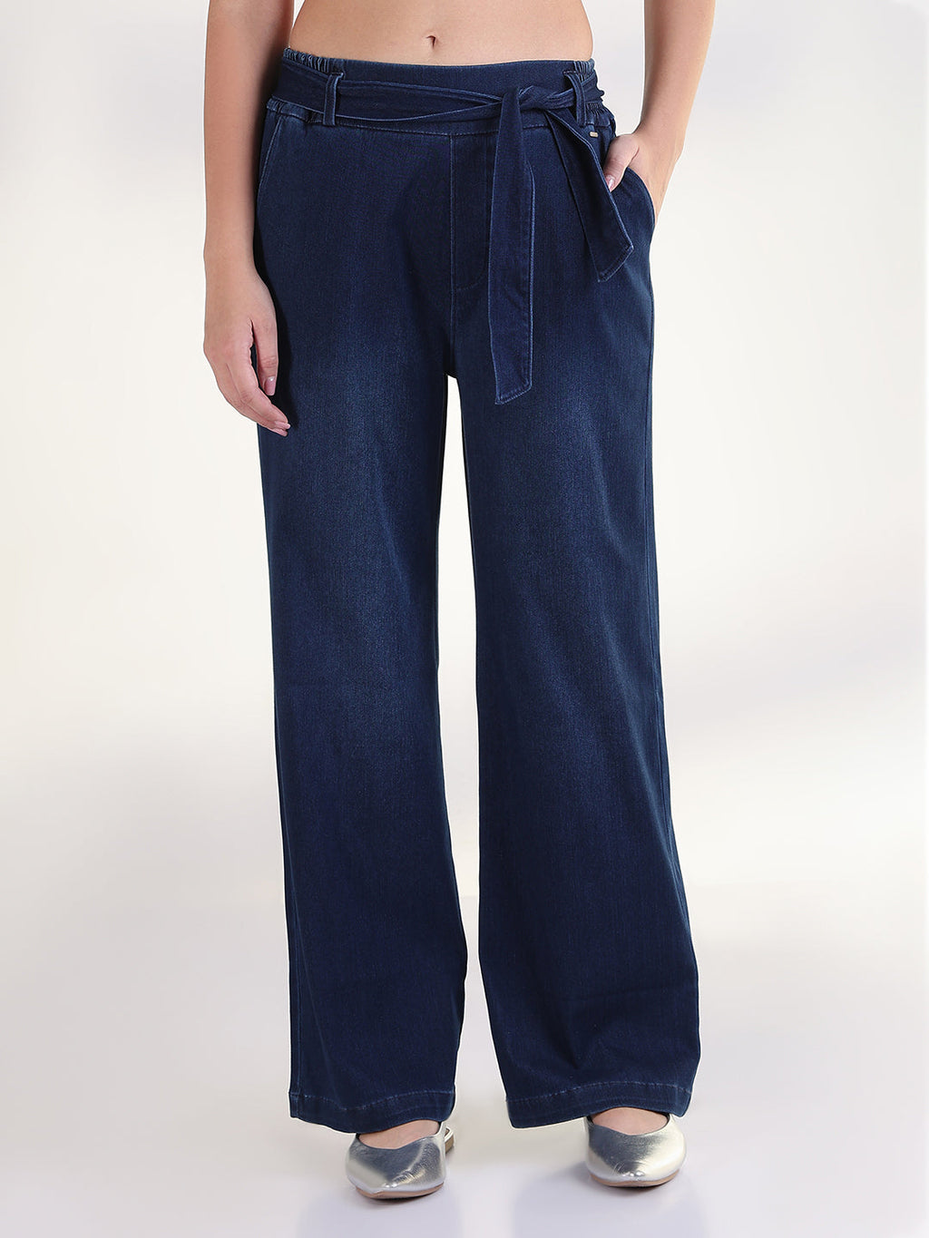Women's Navy Blue Solid Straight Fit Jean